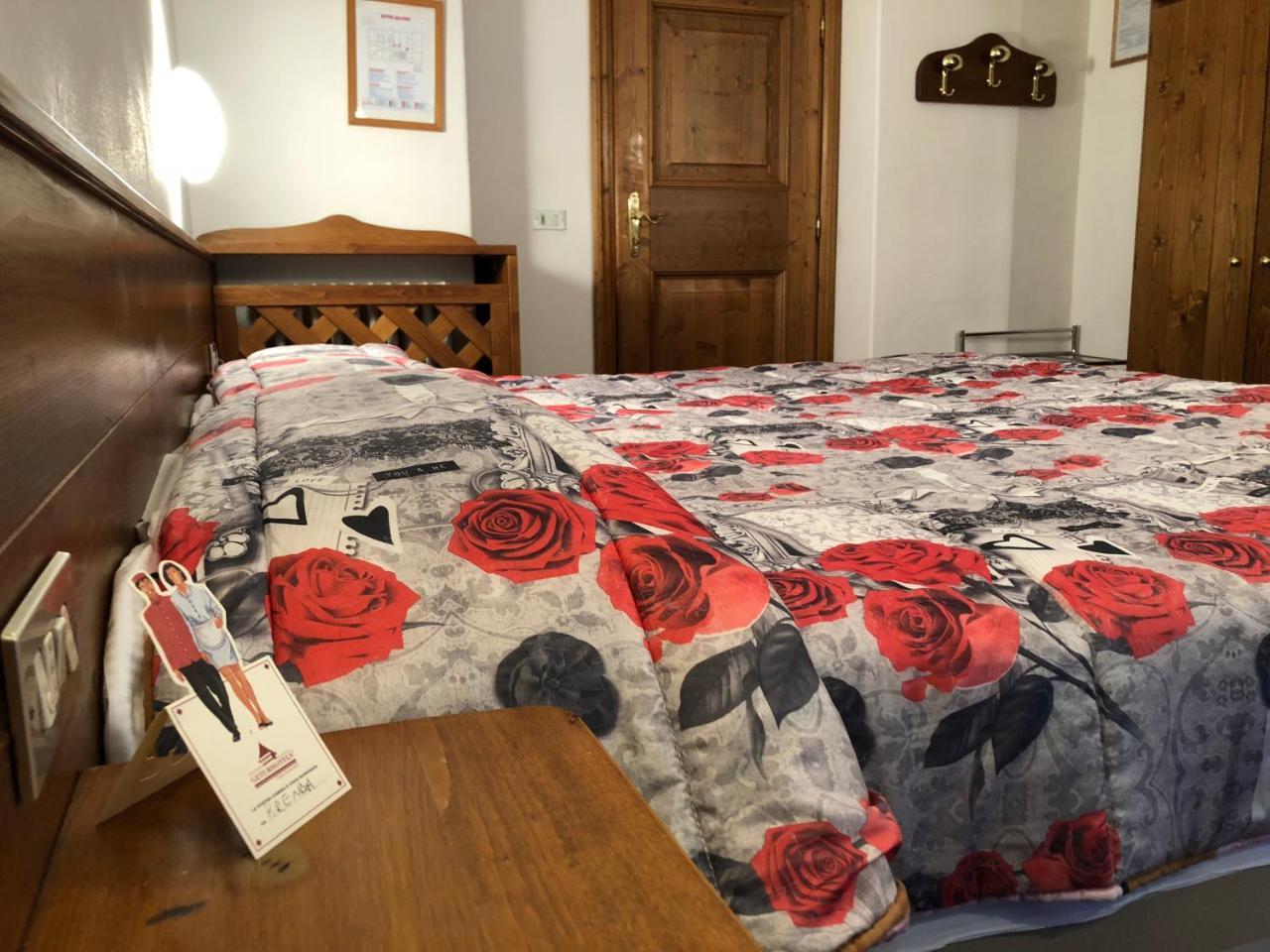Hotel Majoni Кортина д'Ампецо Екстериор снимка